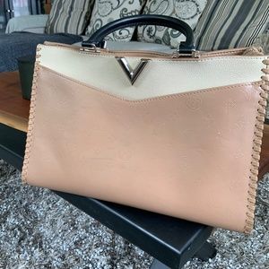 LOUIS VUITTON Monogram Cuir Plume Very One Zipped